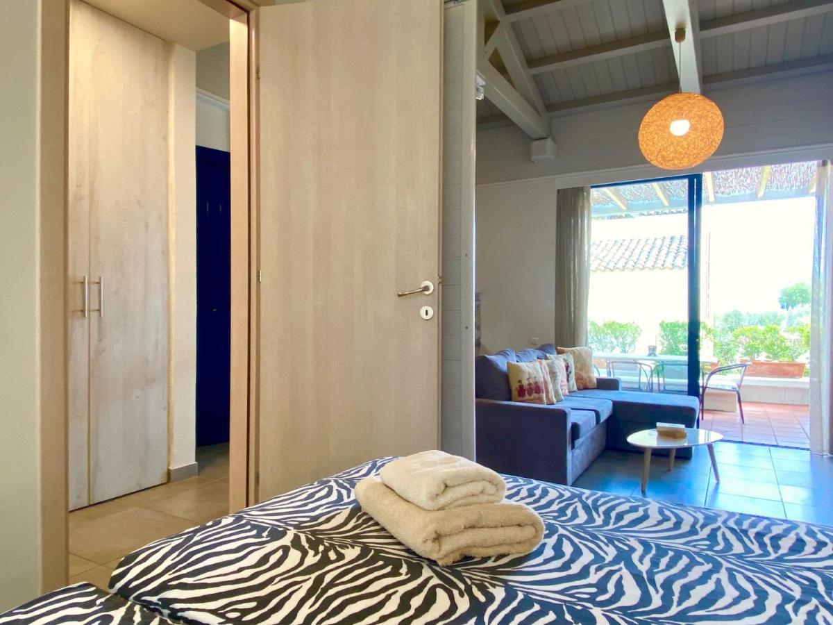 Barbati Beach Minivillas With Pool By Dadovillas Exterior foto